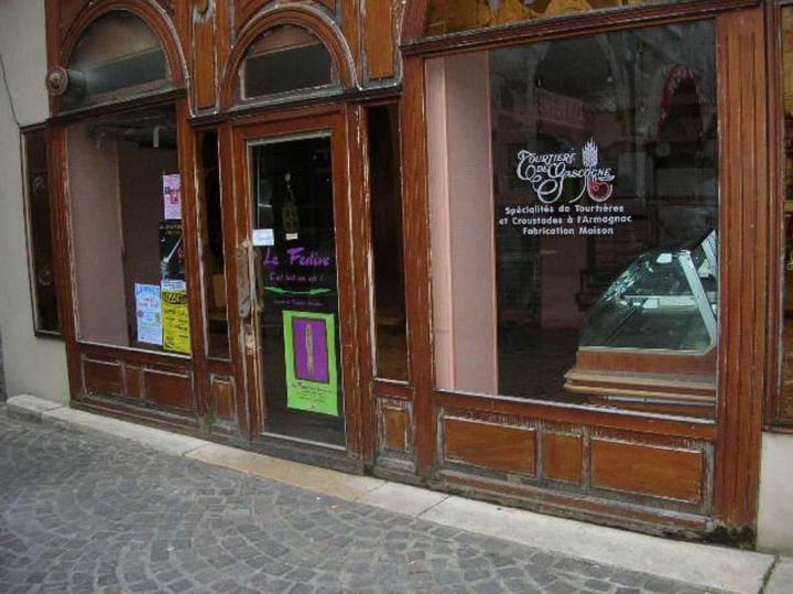 Fermeture et ouverture en bois, PVC et alu Mézin